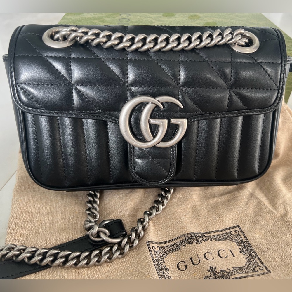 Gucci Black Quilted Crossbody Bag with Silver Chain
